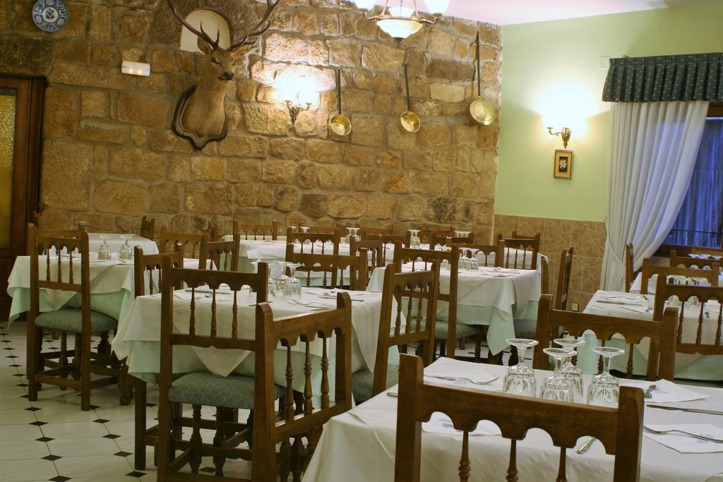 וינואסה Hostal Visontium חדר תמונה